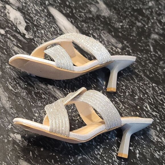 BRAND NEW JONES NEW YORK HEELS WITH CRISSCROSS STRAPS SANDAL - Picture 13 of 16